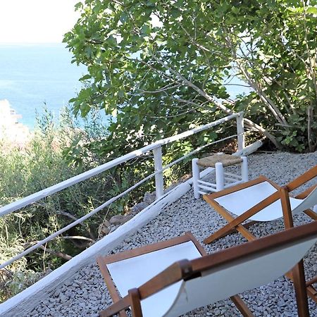 הוילה מאלפה Casa Vacanze Lorenzo מראה חיצוני תמונה