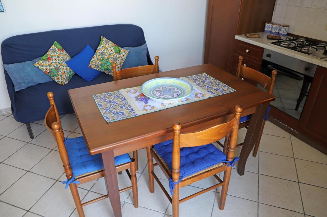 הוילה מאלפה Casa Vacanze Lorenzo מראה חיצוני תמונה