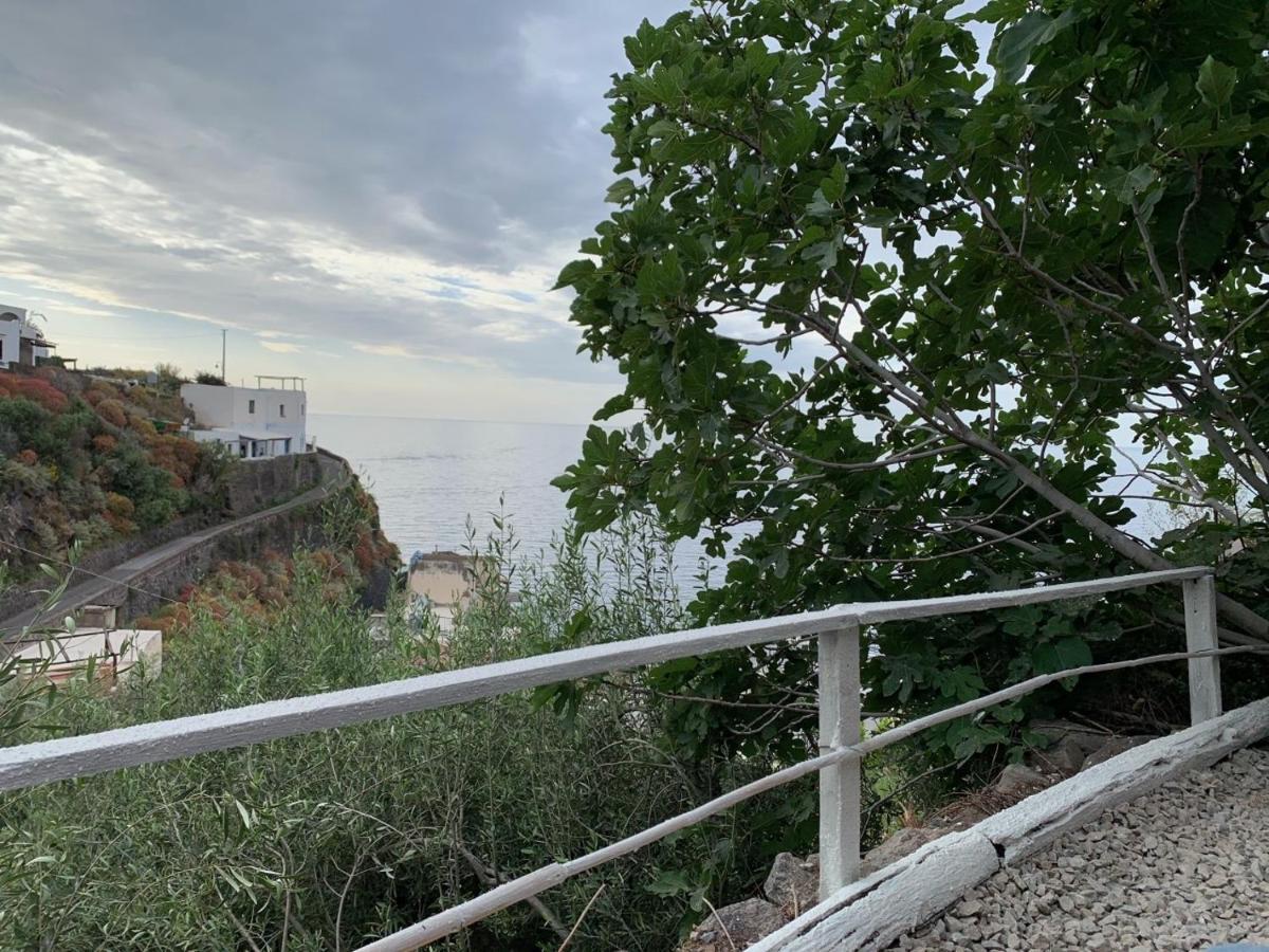 הוילה מאלפה Casa Vacanze Lorenzo מראה חיצוני תמונה