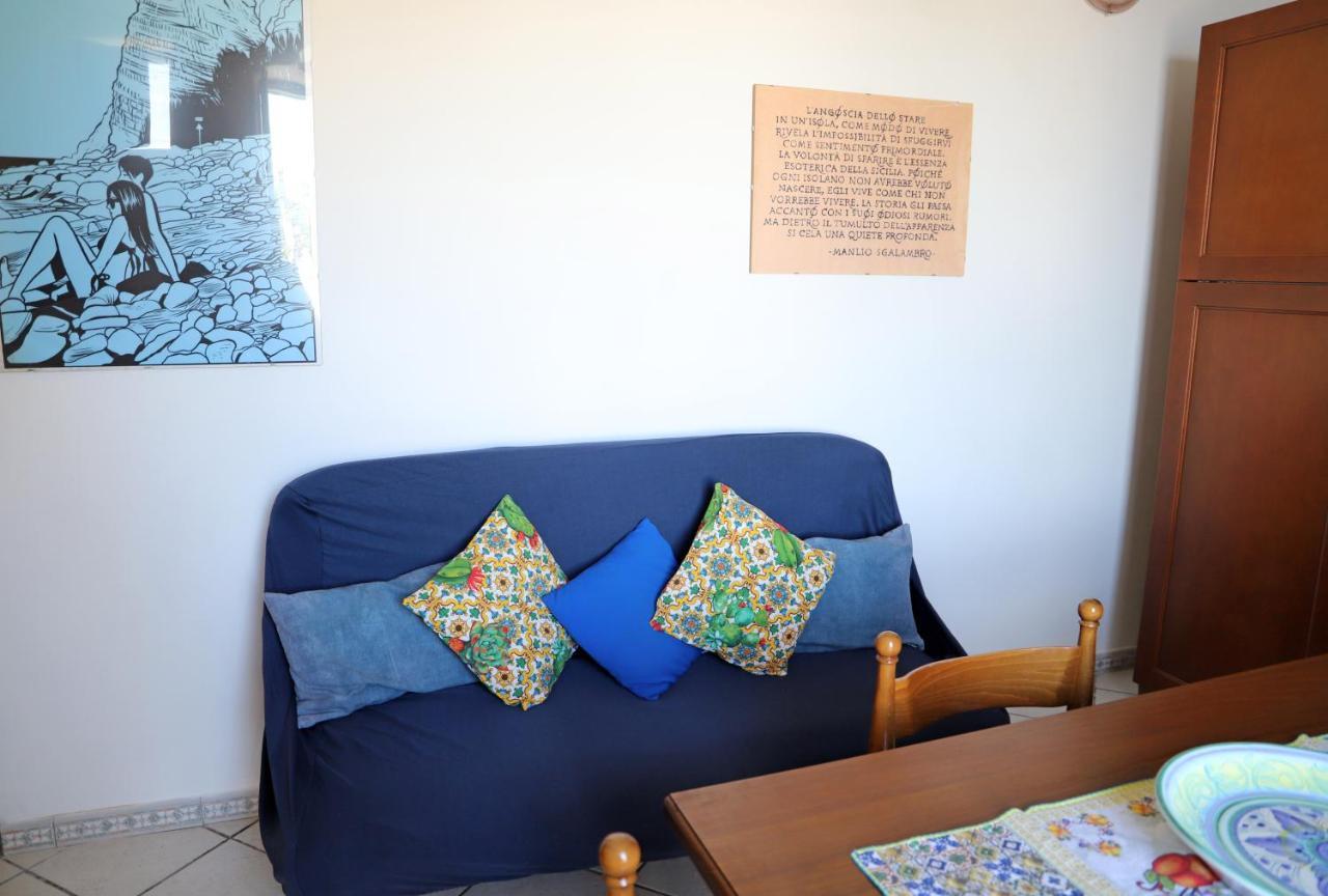 הוילה מאלפה Casa Vacanze Lorenzo מראה חיצוני תמונה