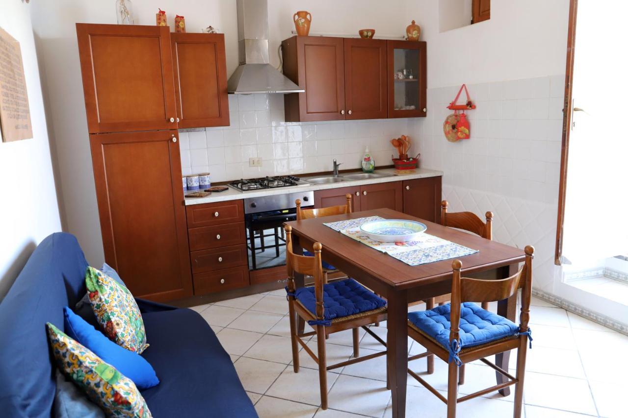 הוילה מאלפה Casa Vacanze Lorenzo מראה חיצוני תמונה